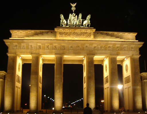 La porte de Brandebourg, Berlin La porte de Brandebourg, Berlin